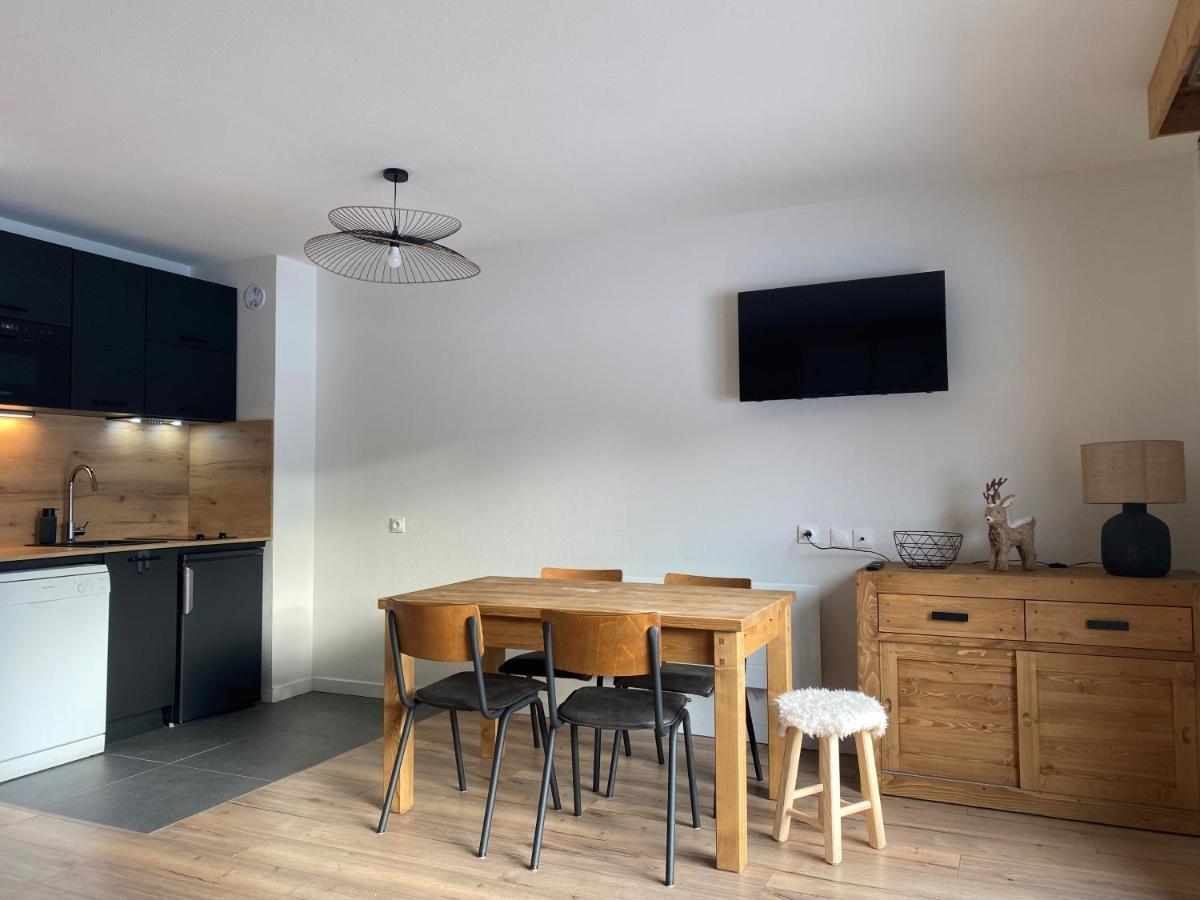 Appartement Renove T2, Vue Montagne Самоен Экстерьер фото